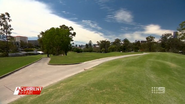 Debate over golf courses across Australia being transformed into public parkland 