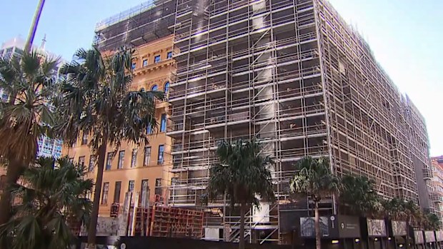 Construction industry leaders say they can't restart without workers