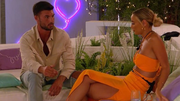 Love Island UK 2021 Millie Liam