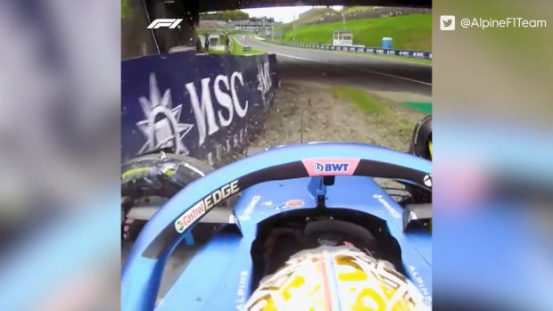 Pierre Gasly collides with the wall during FP2 at Suzuka.