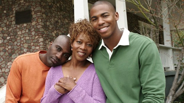 Desperate Housewives Betty Applewhite Alfre Woodard