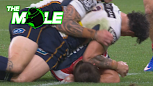 Kotoni Staggs elbows Hugo Savala.