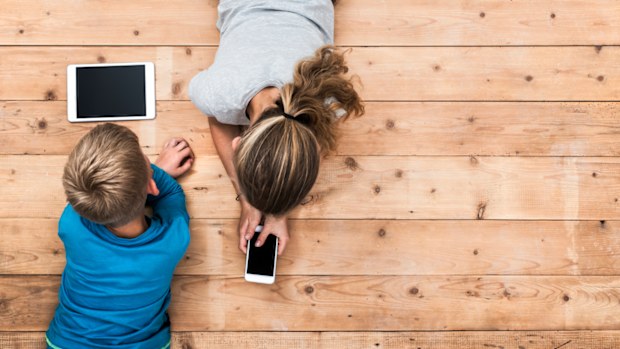 Technology as bad for kids as cigarettes 