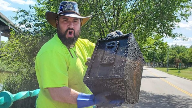 Magnet fisherman James Kane documented the find on his YouTube channel. 