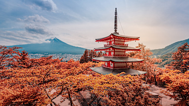 10.  Fujikawaguchiko, Japan 