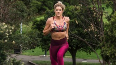 New challenge for hockey star Anna Flanagan as she trains ...