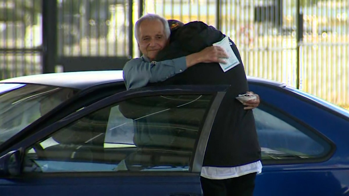 USA news: Substitute teacher living in his car given $34,000 by former ...