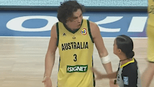 Josh Giddey wasn't happy with the referees after a foul wasn't awarded. 