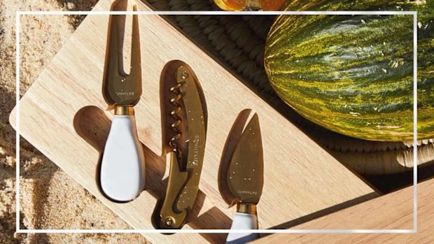 9PR: Cheese knives hero image.