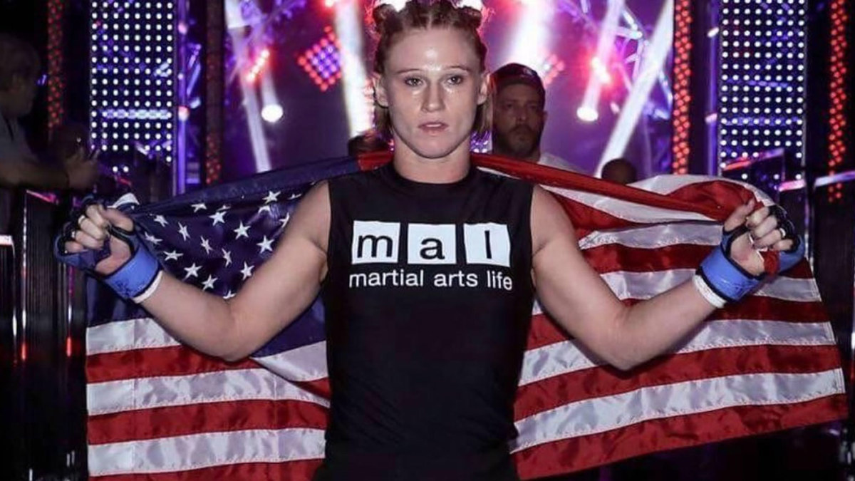 MMA Katy Collins dies aged 32 from brain aneurysm, Bellator(02)