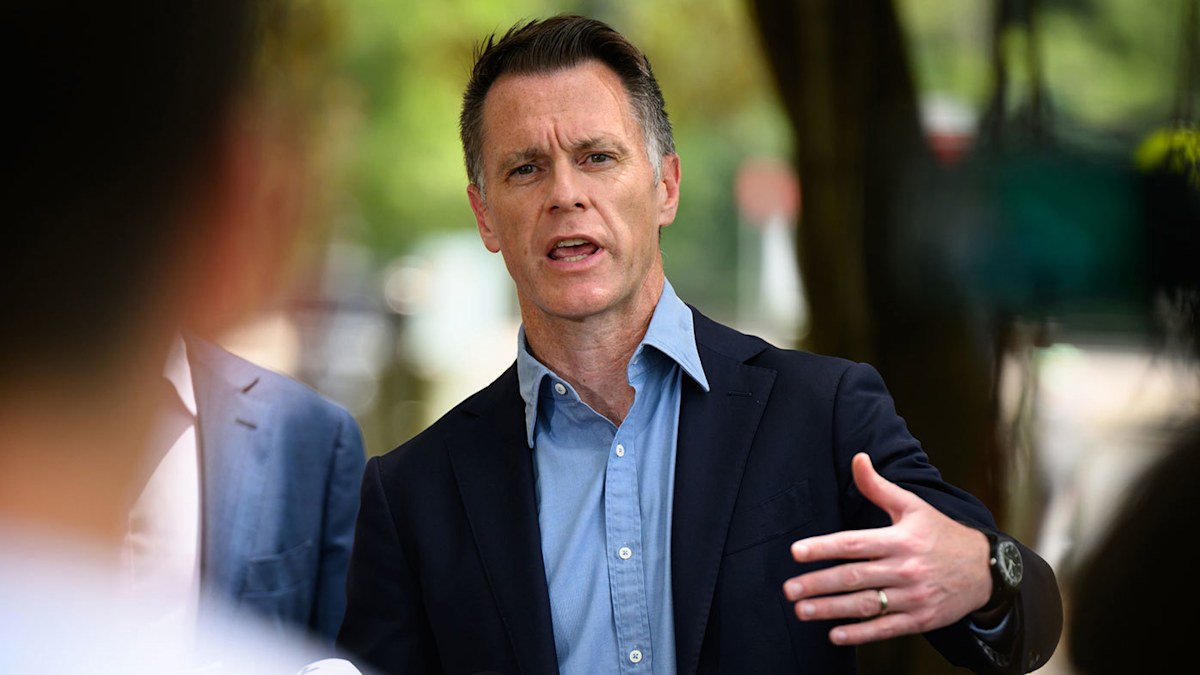 NSW Premier announces new hate laws in the wake of Bondi terror attack