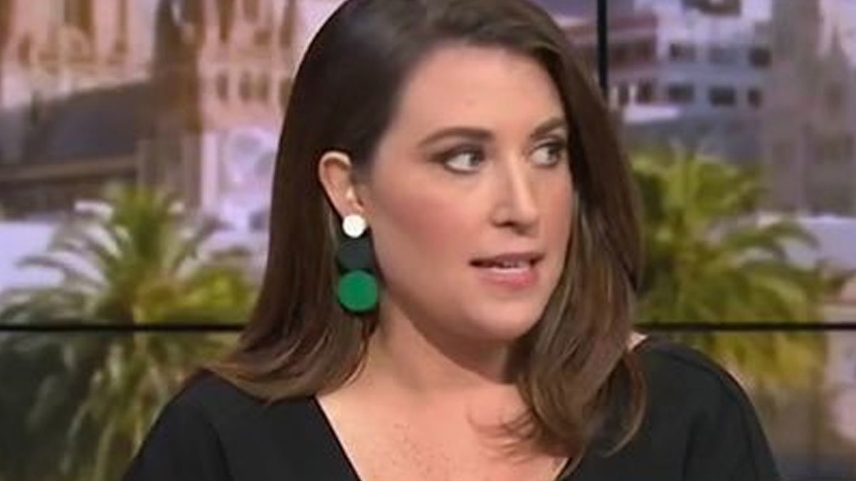 News Corp journalist’s home raided by Australian Federal Police | Nine ...