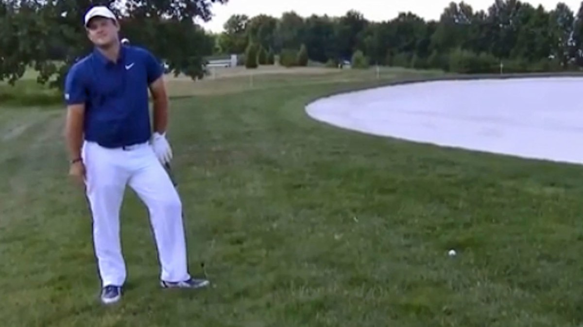 Patrick Reed loses his cool at cameraman during European Tour event ...