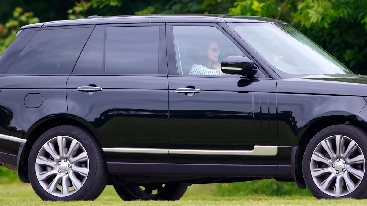 Range Rover used by Prince William and Kate Middleton goes up for ...