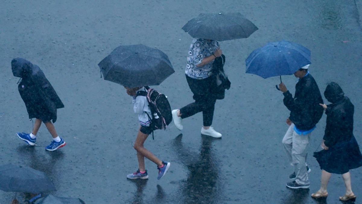 Weather Forecast Australia: Heavy rain for NSW, strong winds in WA ...