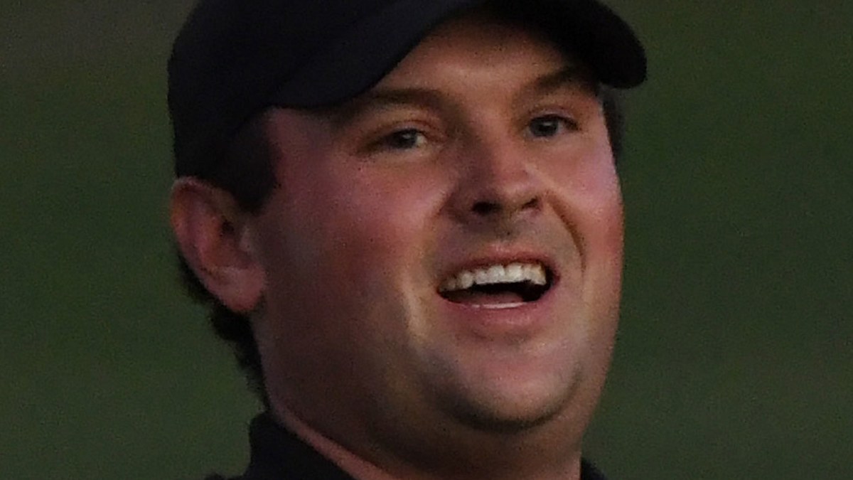 Patrick Reed 'cheater' heckle on $2m putt, PGA Tour Tournament of ...