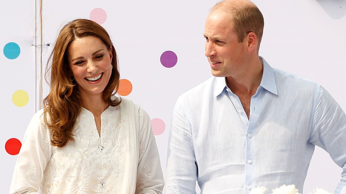 Kate Middleton gives first ever TV interview on Pakistan royal tour ...