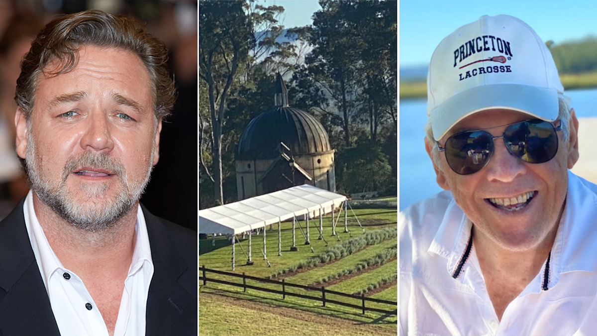 Russell Crowe prepares to farewell beloved father John Alexander Crowe ...