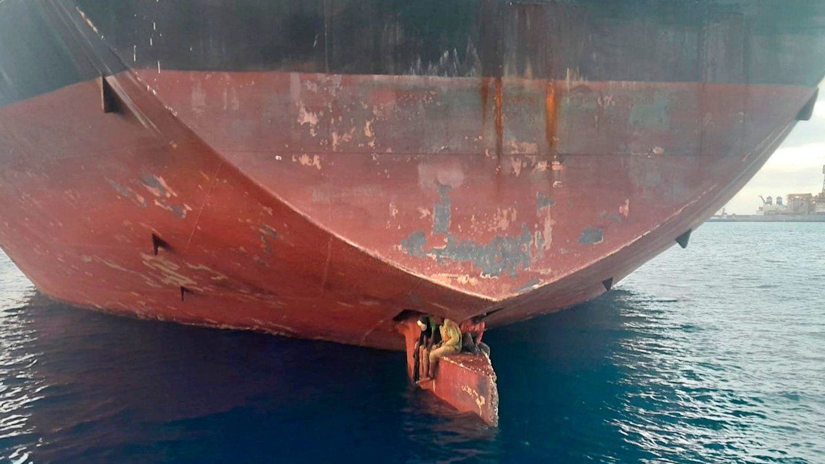 Stowaways survive 11 days on oil tanker's rudder | Nine.com.au