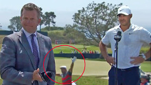 Bryson DeChambeau photobombs Brooks Koepka