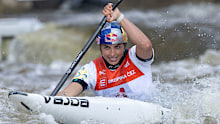 Jess Fox in action.