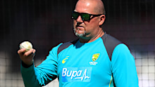 David Saker has quit as Australian bowling coach.