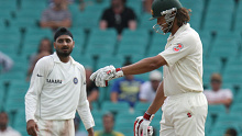 Andrew Symonds and Harbhajan Singh during the 2008 SCG Test.