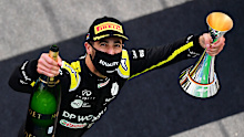 Ricciardo celebrates third place.
