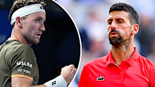 Capser Ruud (L) and Novak Djokovic (R).