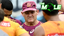 Brisbane Bronco coach Kevin Walters talks to his players.