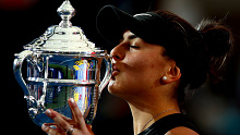 Bianca Andreescu with the US Open trophy after beating Serena Williams.