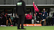 Silk's insane effort on the boundary line saved a sure-fire six during the Hurricanes' run chase
