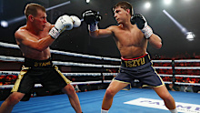 Nikita Tszyu punches Aaron Stahl during his debut