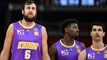 Kings Andrew Bogut, Jae'sean Tate and Kevin Lisch