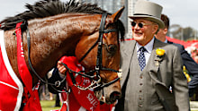  Owner Lloyd Williams celebrates in the mounting yard after winning race 7, the Emirates Melbourne Cup with his horse Rekindling in 2017