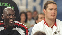 Michael Jordan, Luc Longley