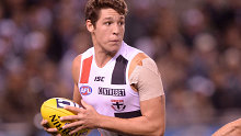 Arryn Siposs playing for St Kilda in 2013.