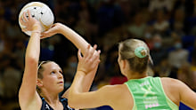 Jo Harten of the Giants in action during the preliminary final.