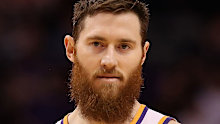 Aaron Baynes