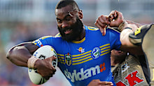 Former Eels hero Semi Radradra has spoken with the Bulldogs about a potential NRL comeback.