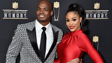 Adrian Peterson attends the 8th Annual NFL Honors.