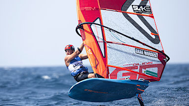 Grae Morris | Sailing