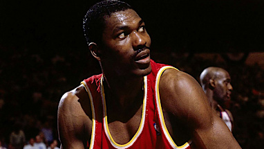 12. Hakeem Olajuwon - 26,946