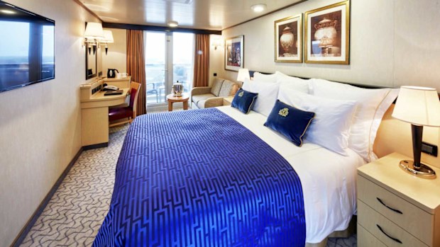 Cunard Queen Elizabeth