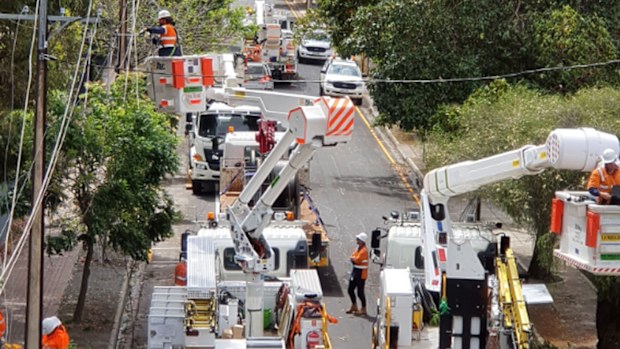South Australian weather update: Thousands of homes without power ...