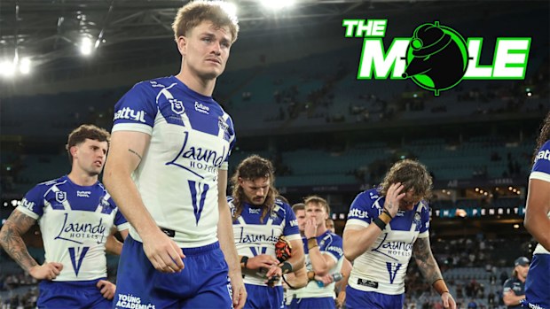 Lachlan Galvin ve Bulldogs takım arkadaşları, Panthers'a karşı yarı final kaybını değerlendiriyor.
