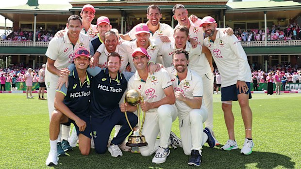 Australia celebrates regaining the Border-Gavaskar Trophy.