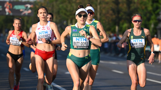 Izzi Batt-Doyle contesting the women's marathon at the World Athletics Championships in Budapest in August.