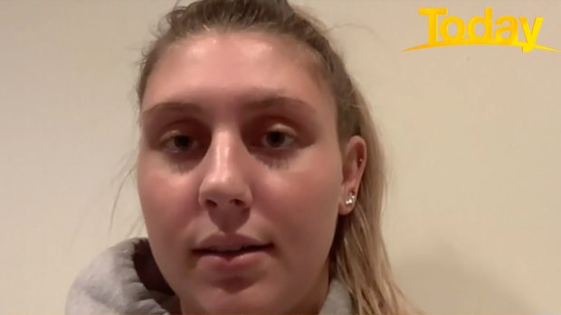 Coronavirus: Young American who thought she'd die has a stark message for Australians