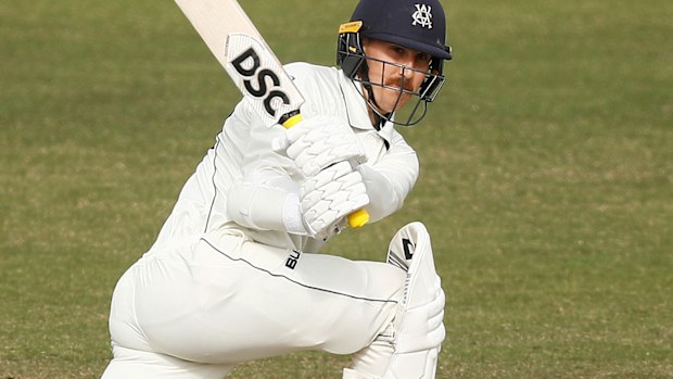 Nic Maddinson in action for Victoria.